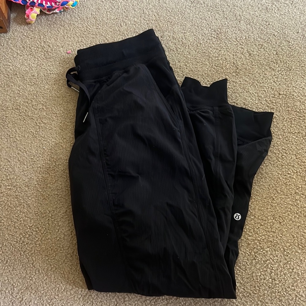 LuluLemon Dance Studio Jogger